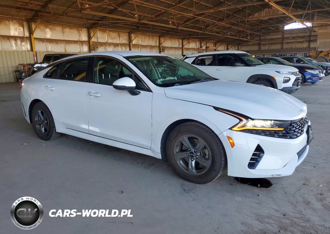 2022 Kia K5 Lxs VIN:5XXG14J24NG116472 - 4