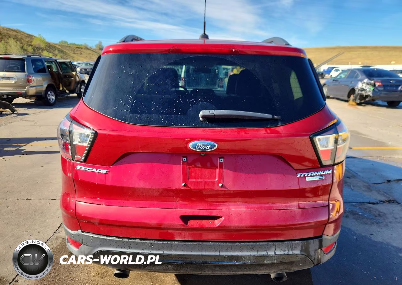 2017 Ford Escape Titanium VIN:1FMCU9JD9HUE56831 - 6
