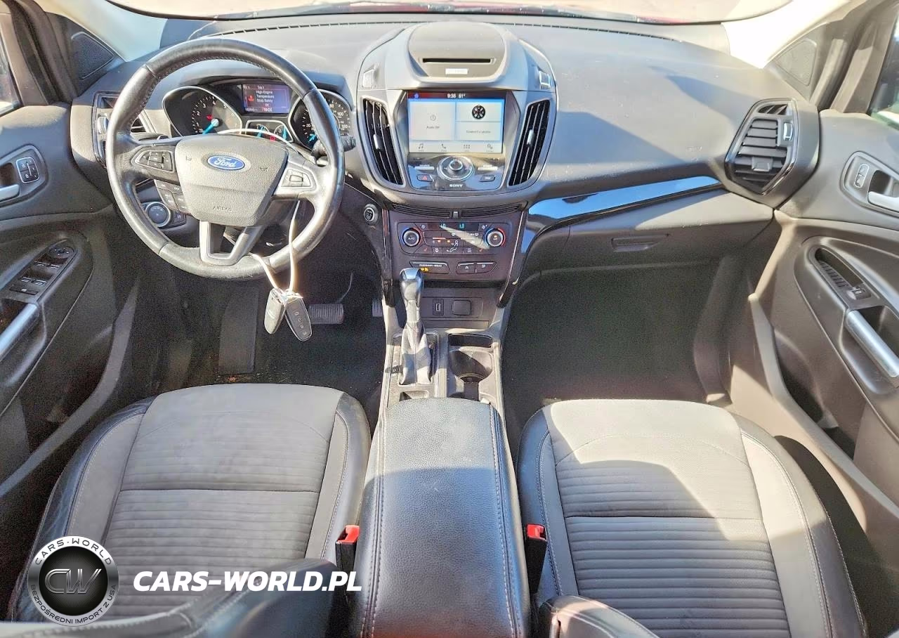 2017 Ford Escape Titanium VIN:1FMCU9JD9HUE56831 - 8