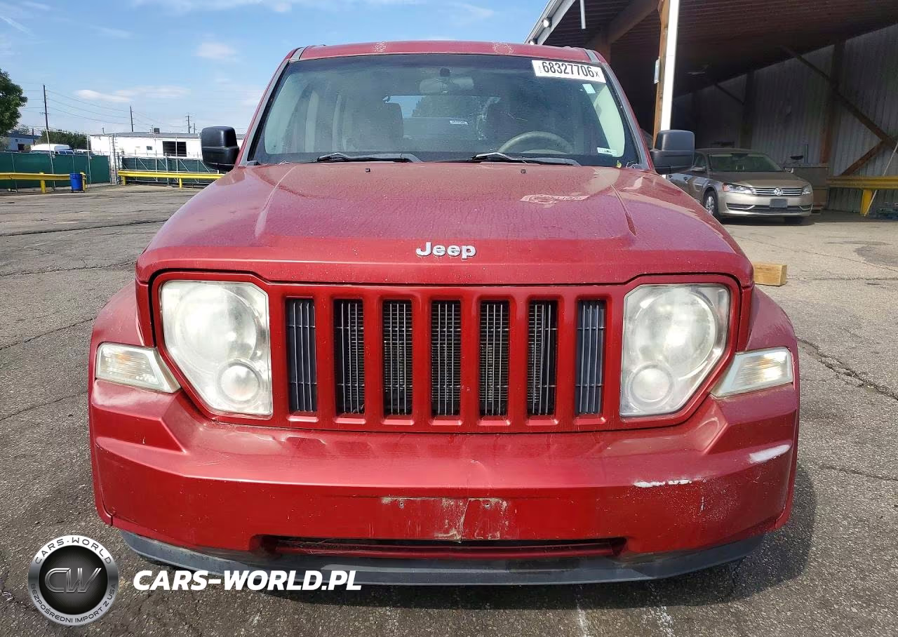 2008 Jeep Liberty Sport VIN:1J8GN28K48W180425 - 5