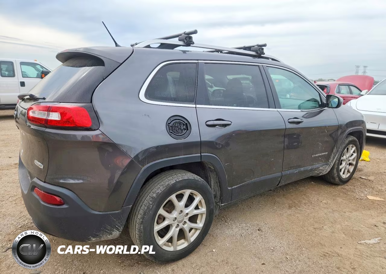 2016 Jeep Cherokee Latitude VIN:1C4PJLCB7GW272398 - 3