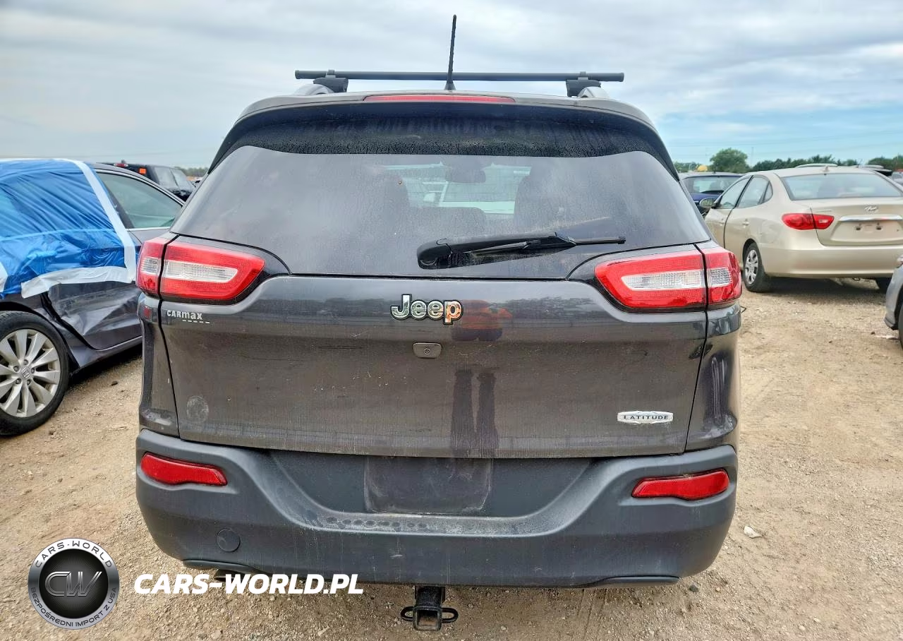 2016 Jeep Cherokee Latitude VIN:1C4PJLCB7GW272398 - 6