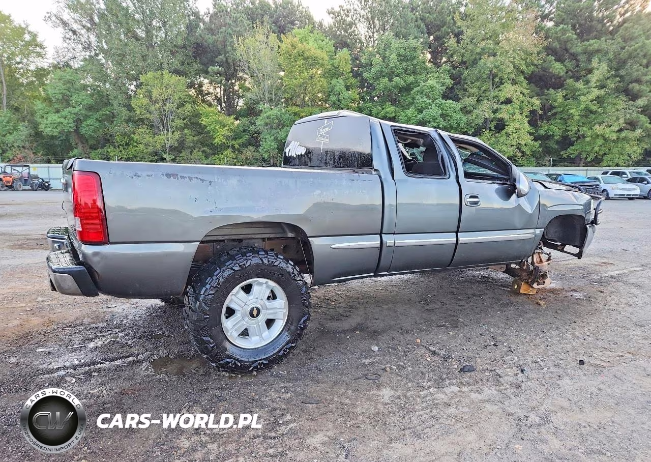 2002 GMC New Sierra C1500 VIN:2GTEC19TX21181079 - 3