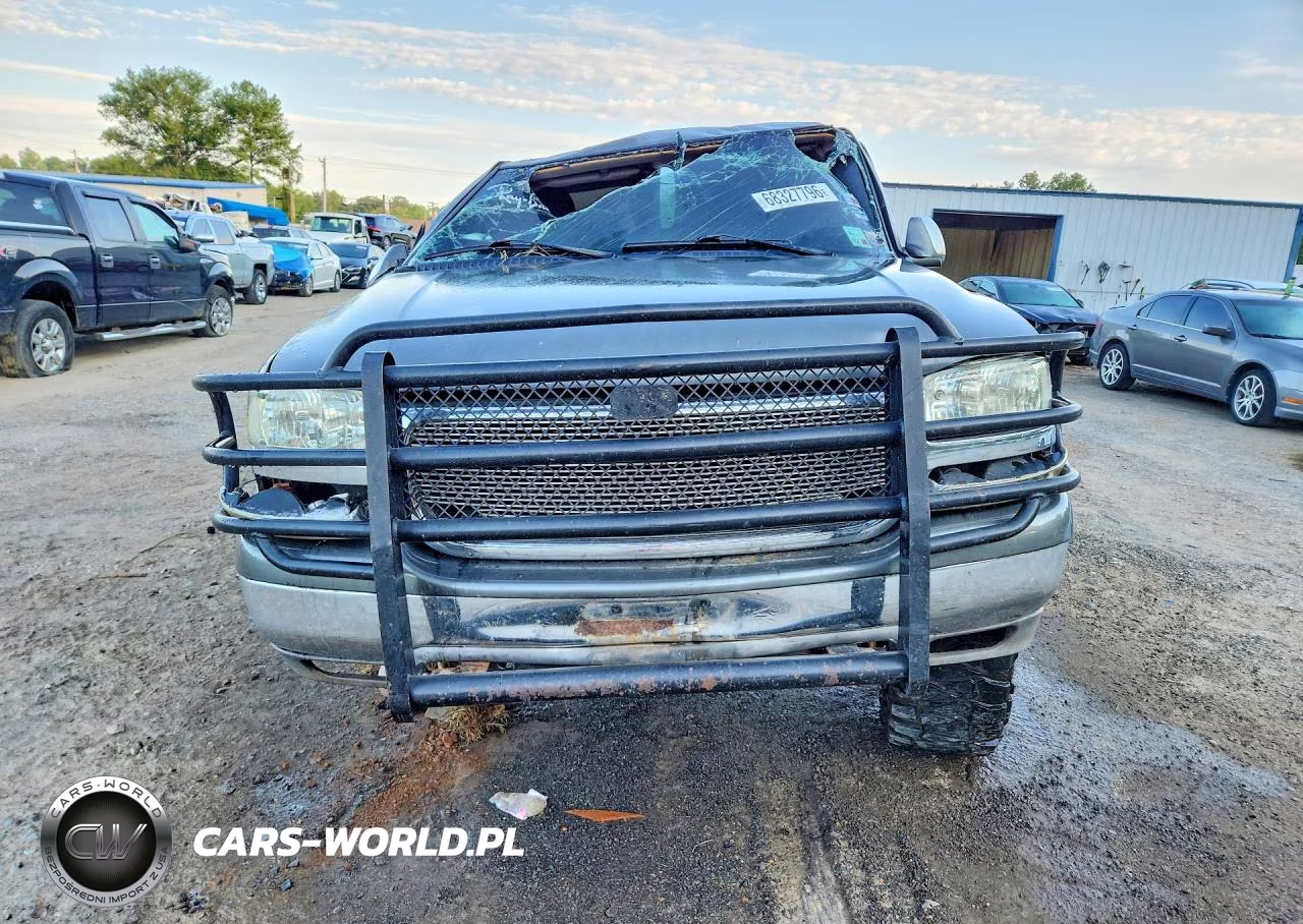 2002 GMC New Sierra C1500 VIN:2GTEC19TX21181079 - 5