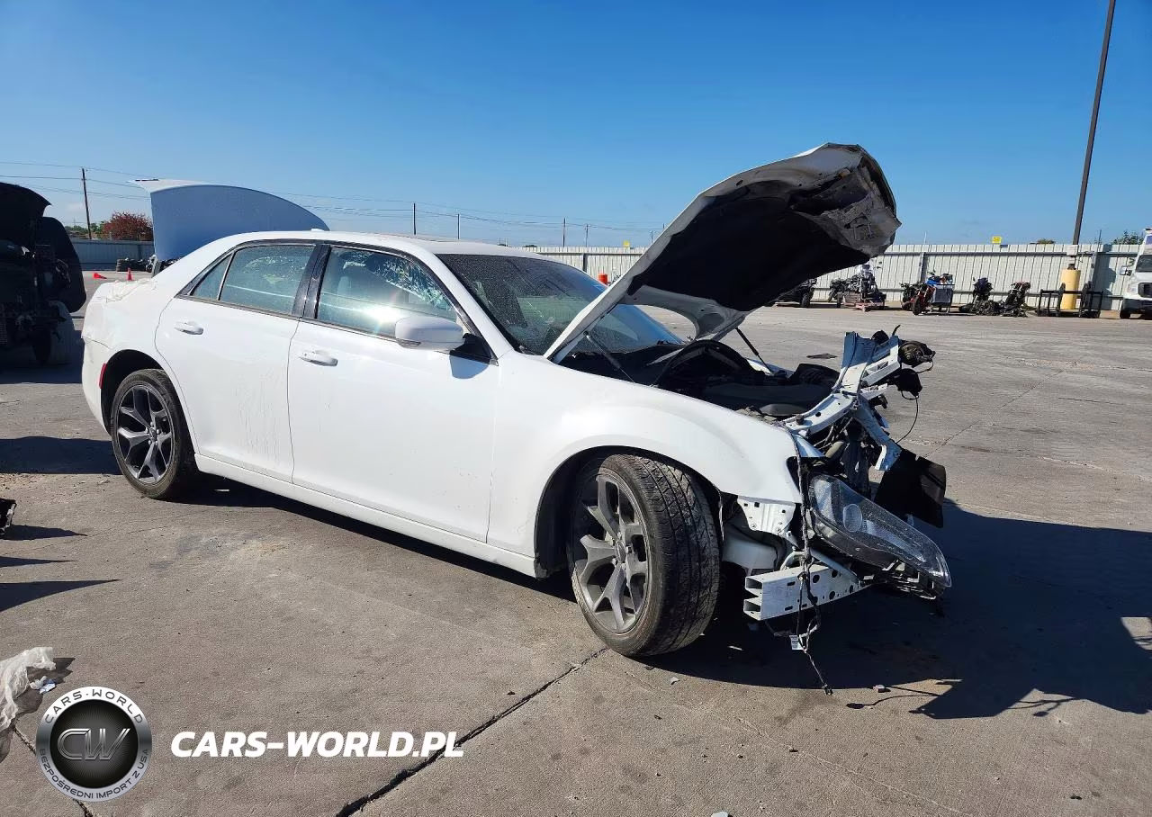2023 Chrysler 300 S VIN:2C3CCABG8PH637183 - 4