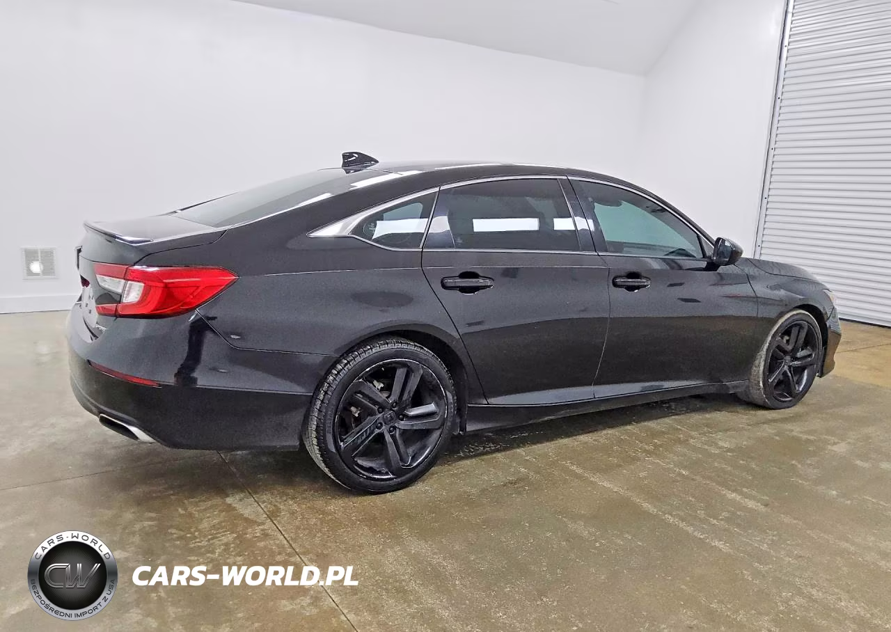 2022 Honda Accord Sport VIN:1HGCV1F33NA065840 - 3