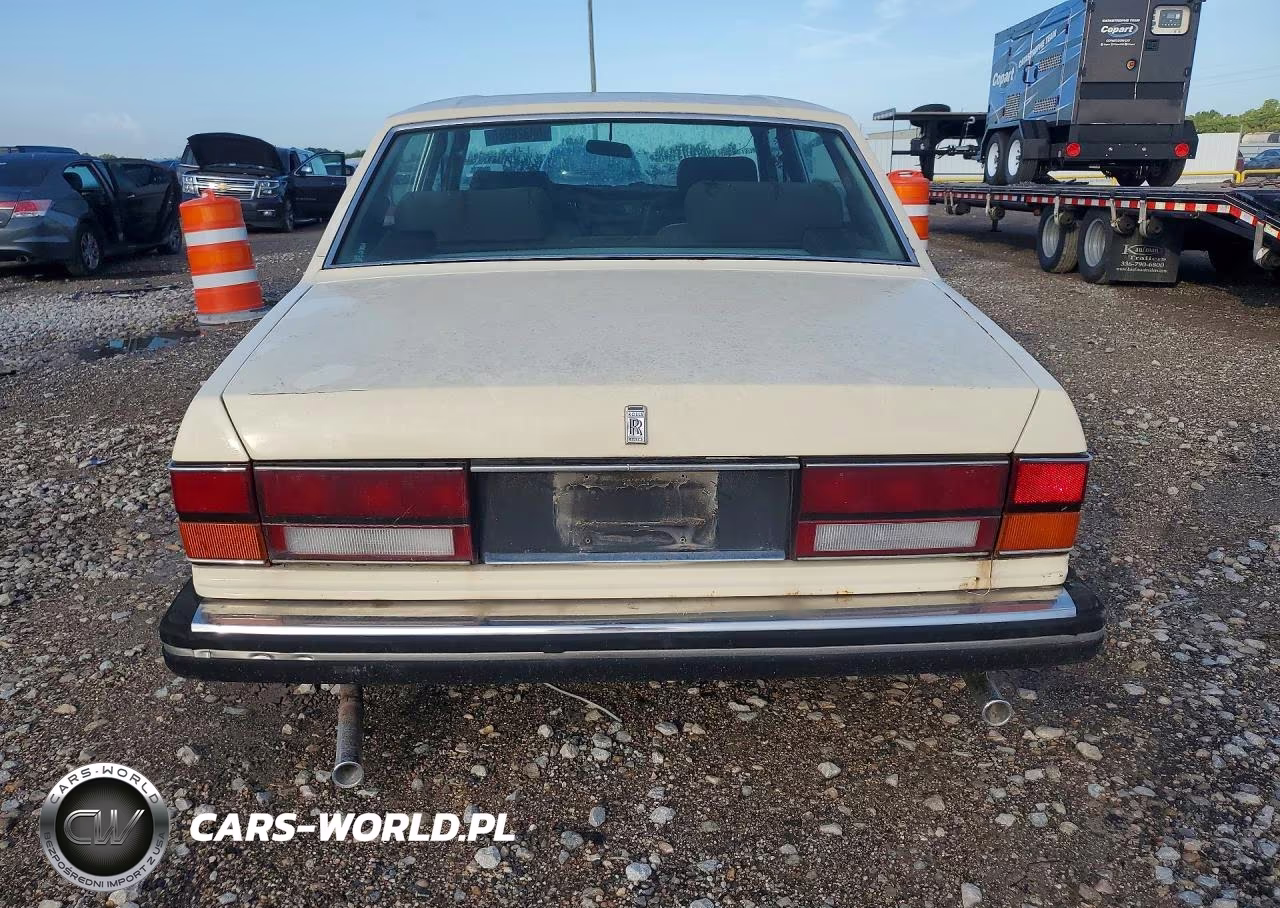 1982 Rolls-Royce Silver Spirit VIN:SCAZS42A2CCX04967 - 6
