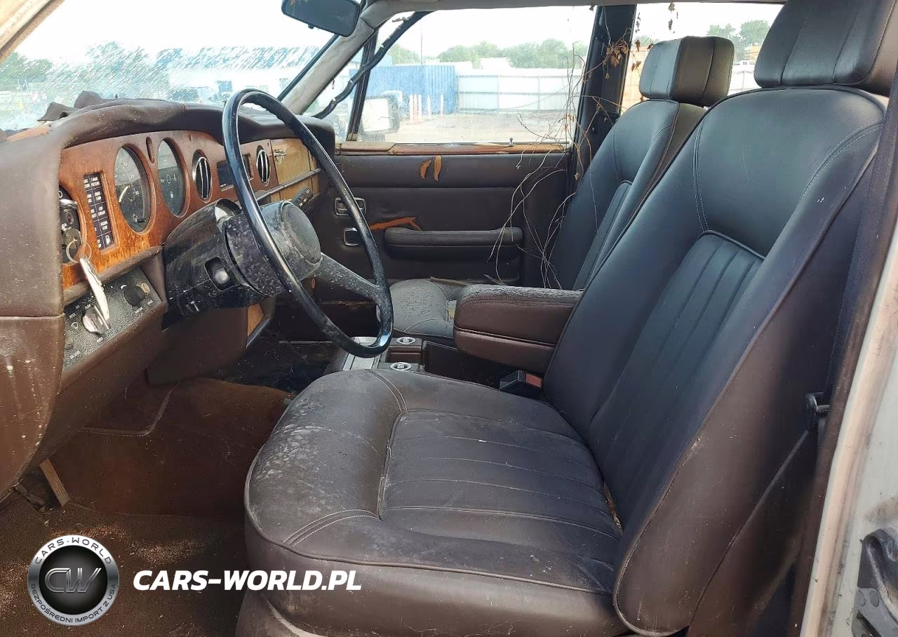 1982 Rolls-Royce Silver Spirit VIN:SCAZS42A2CCX04967 - 7