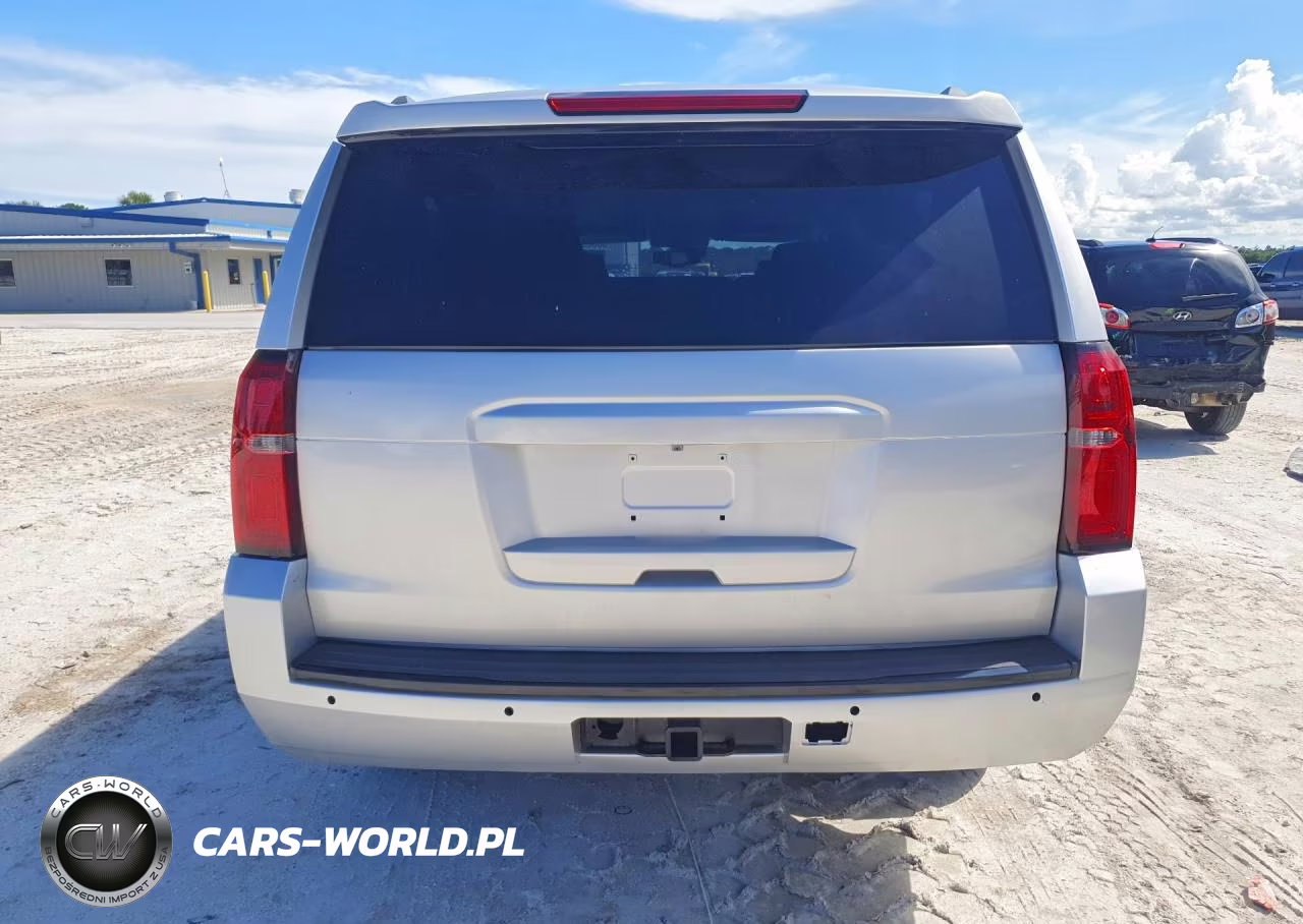 2019 Chevrolet Suburban Lt VIN:1GNSCHKC6KR201509 - 6