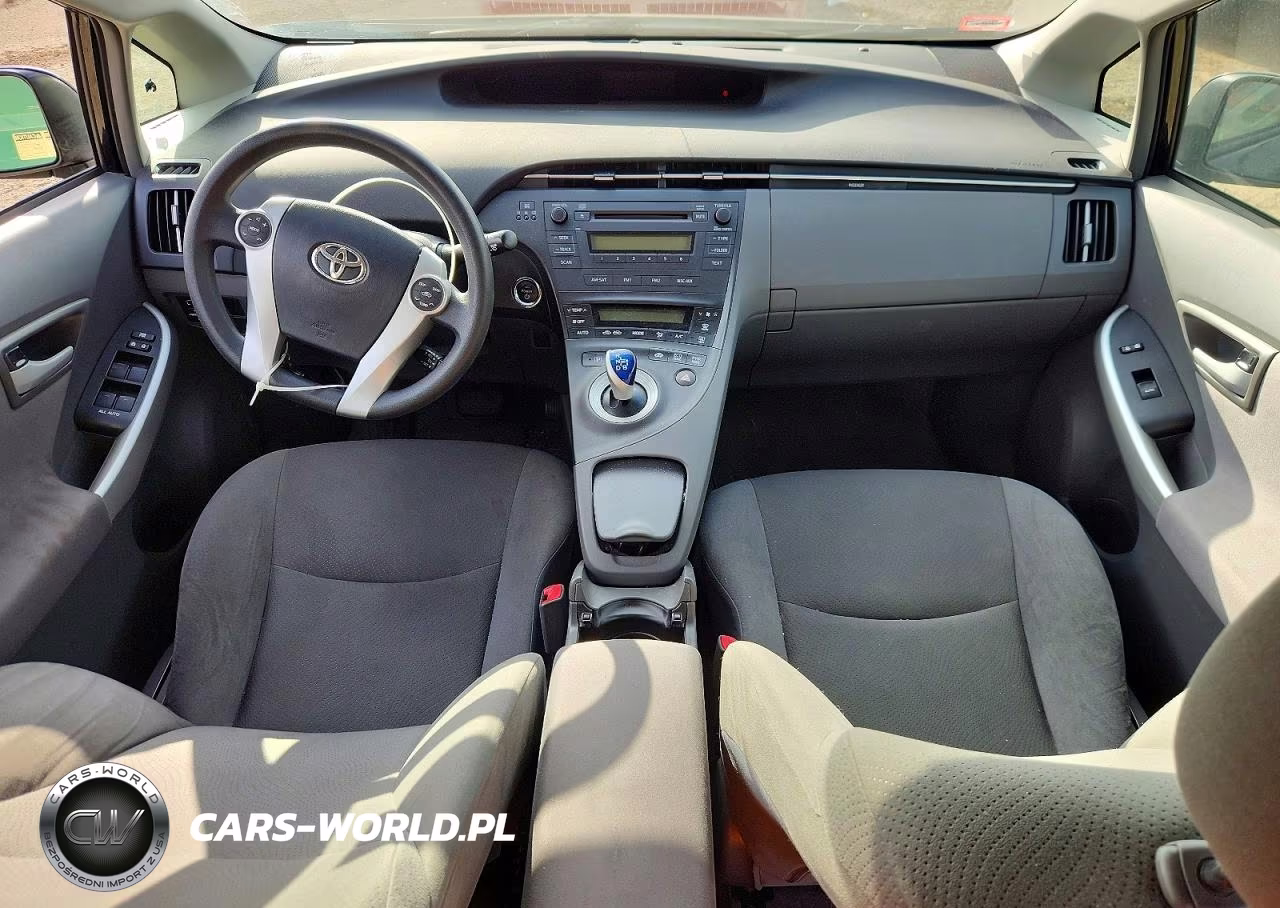 2011 Toyota Prius Two VIN:JTDKN3DU2B1478751 - 8