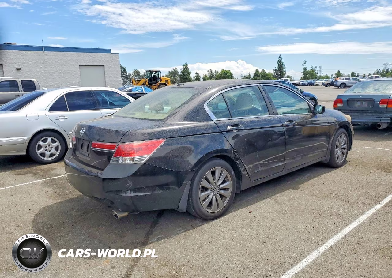 2011 Honda Accord Exl VIN:1HGCP2F86BA104041 - 3