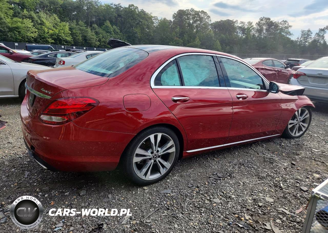 2018 Mercedes-Benz C 300 4Matic VIN:WDDWF4KB0JR311042 - 3