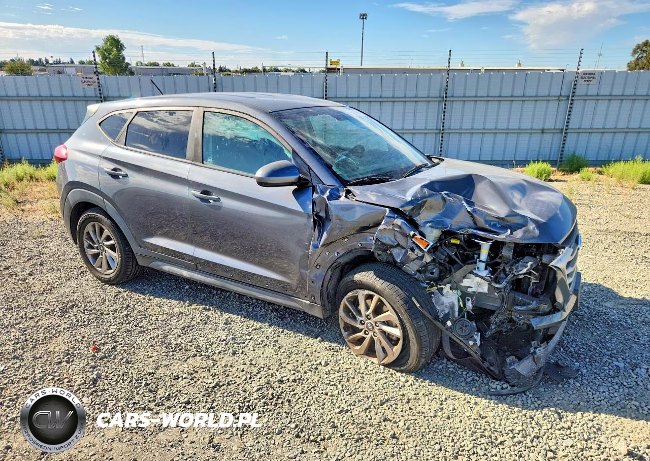 2017 Hyundai Tucson Se VIN:KM8J23A40HU580917 - 4