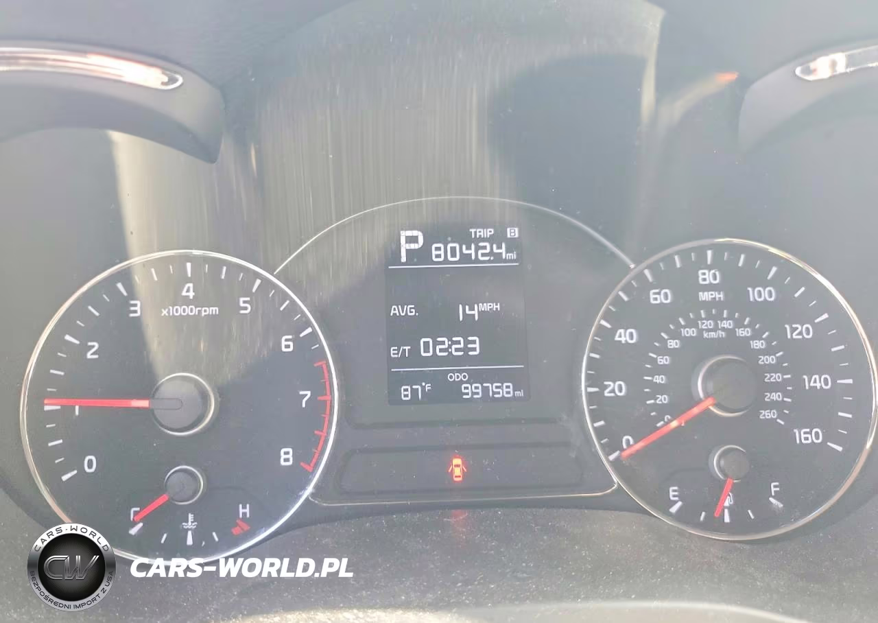 2018 Kia Forte5 Lx VIN:KNAFK5A8XJ5773808 - 9