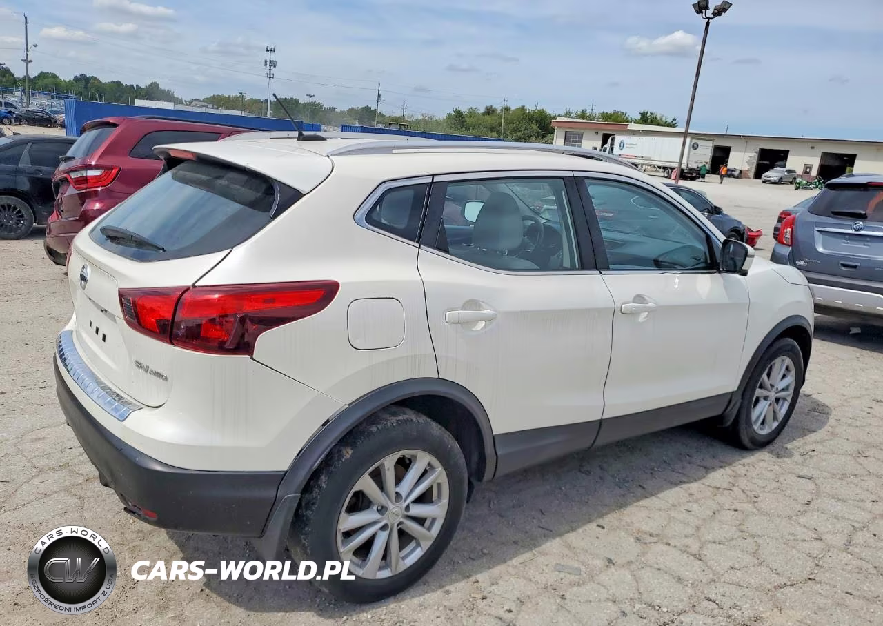2018 Nissan Rogue Sport Sv VIN:JN1BJ1CR1JW207956 - 3