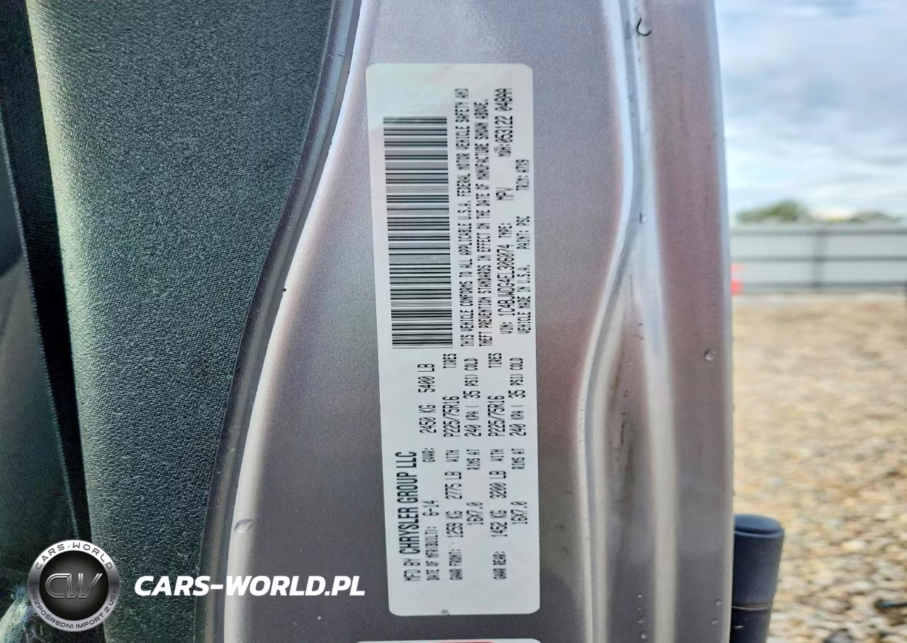 2014 Jeep Wrangler Unlimited Sport VIN:1C4BJWDG4EL306074 - 13