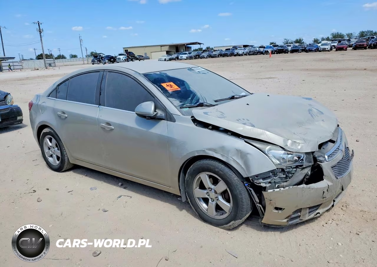 2014 Chevrolet Cruze Lt VIN:1G1PC5SB4E7440974 - 4