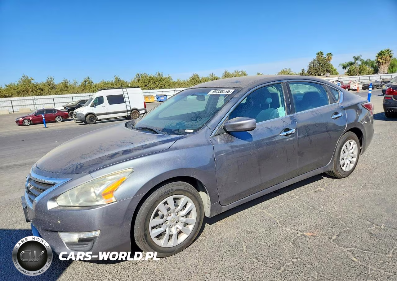 2015 Nissan Altima 2.5 S – zdjęcie 1 z 12