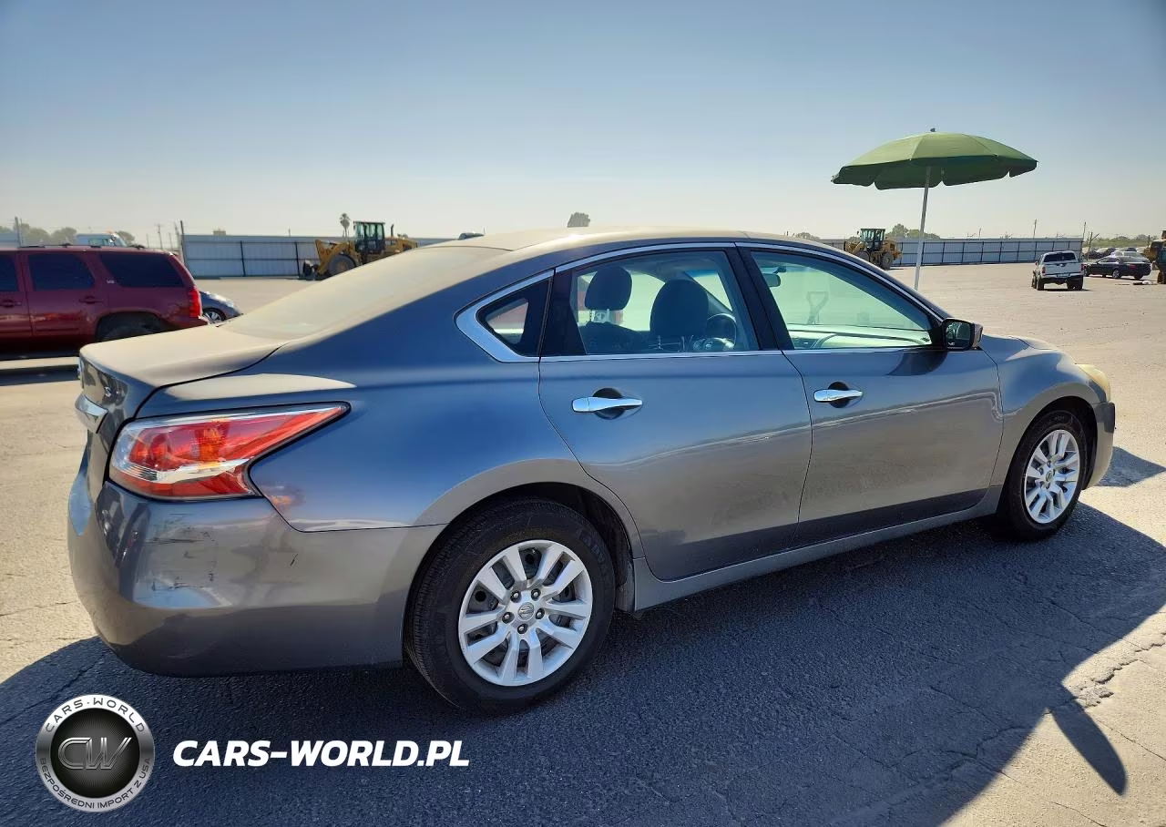 2015 Nissan Altima 2.5 S VIN:1N4AL3AP1FN344382 - 3