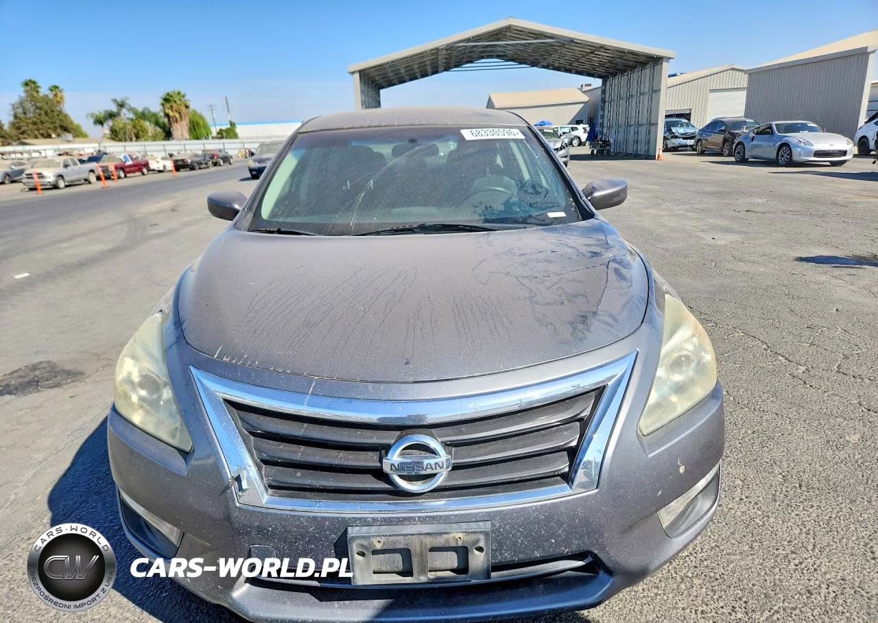 2015 Nissan Altima 2.5 S VIN:1N4AL3AP1FN344382 - 5