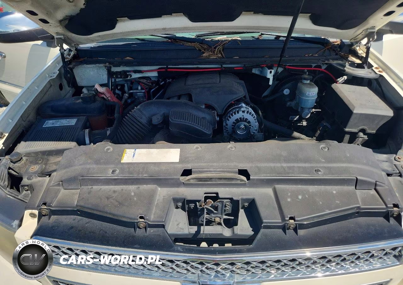 2008 Chevrolet Suburban K1500 Ls VIN:1GNFK16318R247103 - 12