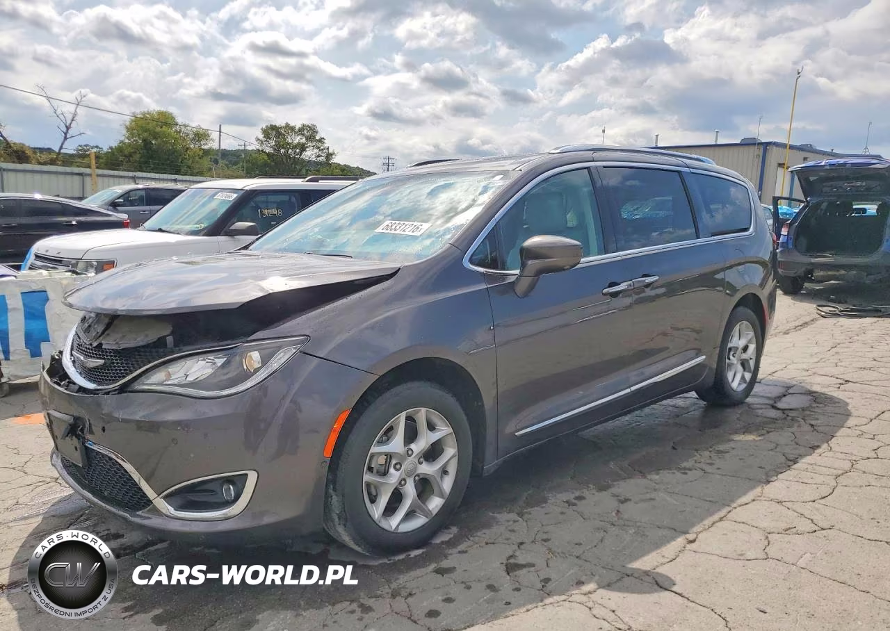 2020 Chrysler Pacifica Touring L Plus