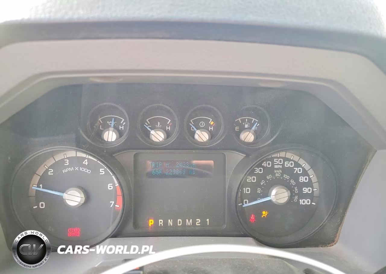 2012 Ford F250 Super Duty VIN:1FT7W2B68CEC01520 - 9