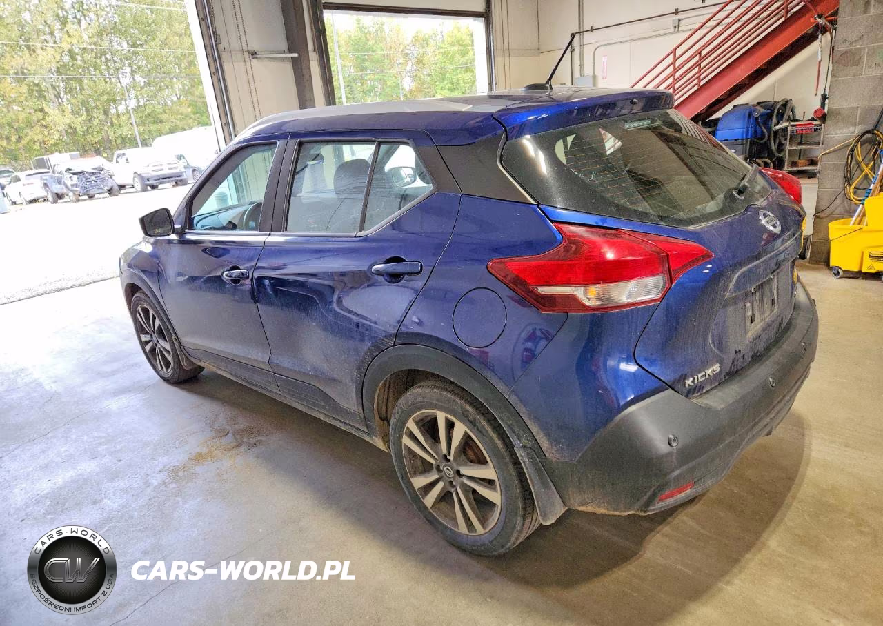 2020 Nissan Kicks Sv VIN:3N1CP5CV0LL523946 - 2