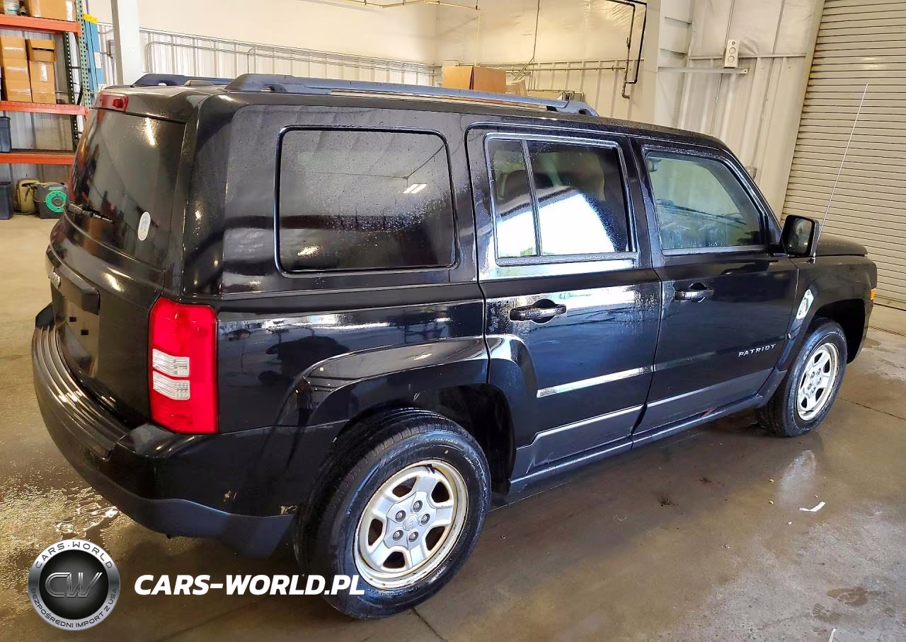 2016 Jeep Patriot Sport VIN:1C4NJRBB1GD692147 - 3