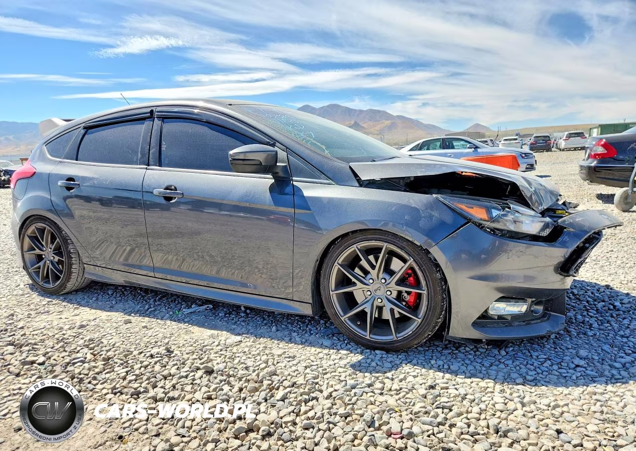 2018 Ford Focus St VIN:1FADP3L9XJL312440 - 4