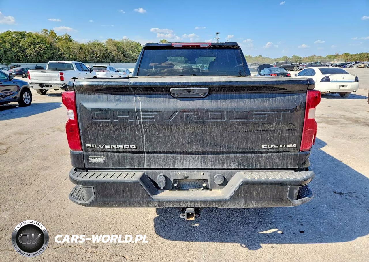 2022 Chevrolet Silverado K1500 Custom VIN:1GCRDBEK6NZ567057 - 6