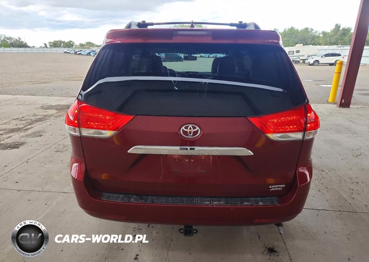2012 Toyota Sienna Limited 7-Passenger VIN:5TDDK3DC5CS045759 - 6