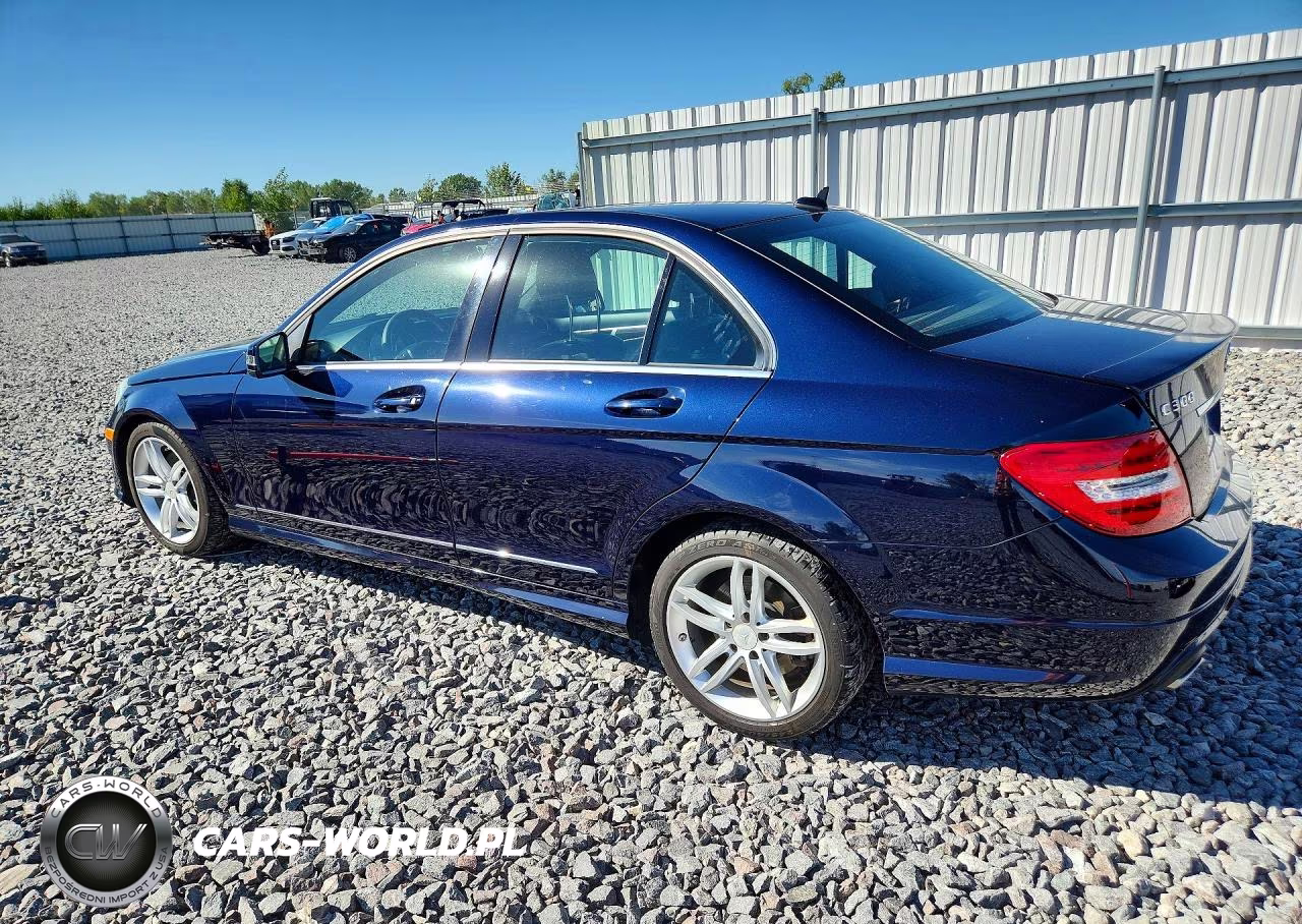 2013 Mercedes-Benz C 300 4Matic VIN:WDDGF8AB6DA820729 - 2