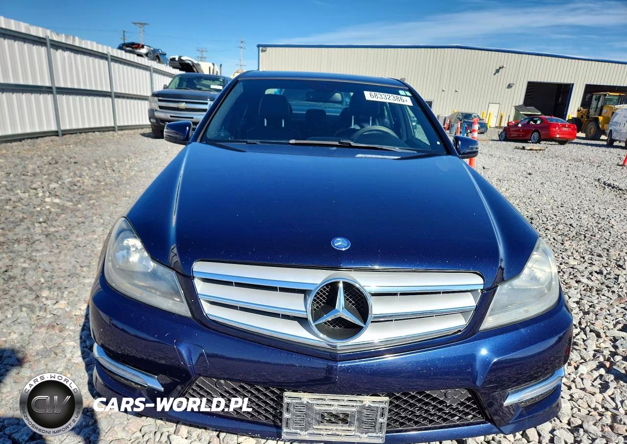 2013 Mercedes-Benz C 300 4Matic VIN:WDDGF8AB6DA820729 - 5