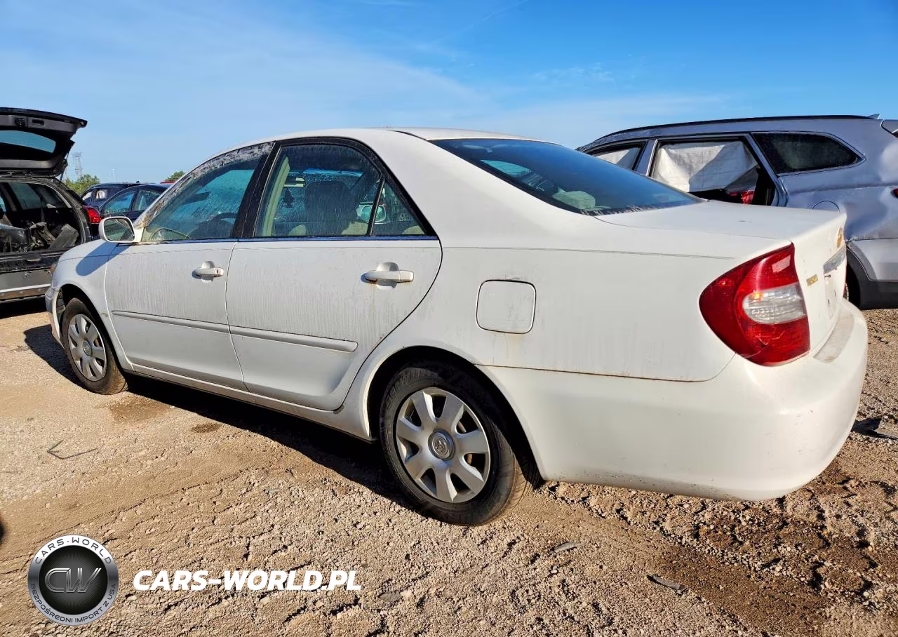 2002 Toyota Camry Le VIN:4T1BE32K62U050497 - 2