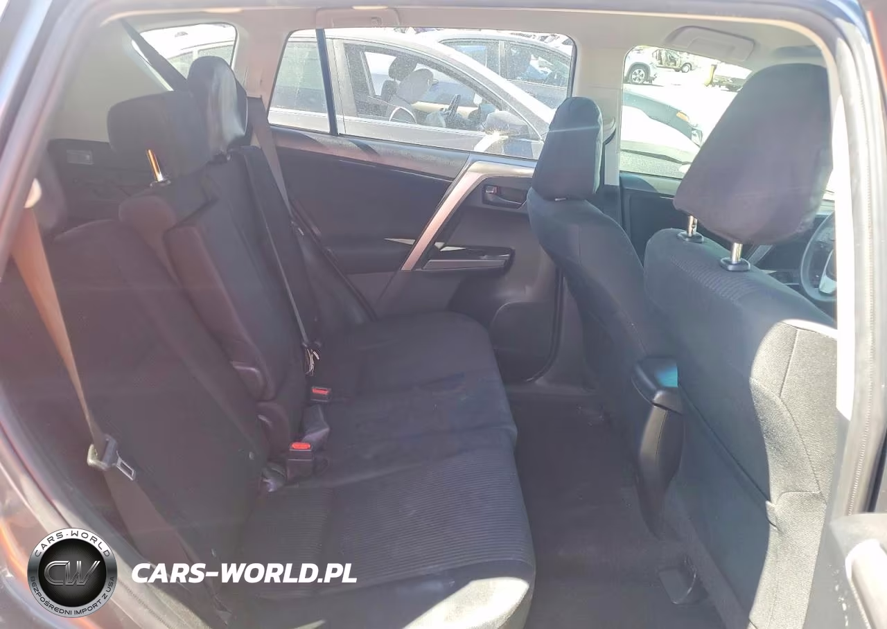 2018 Toyota Rav4 Le VIN:JTMZFREV7JJ750358 - 10