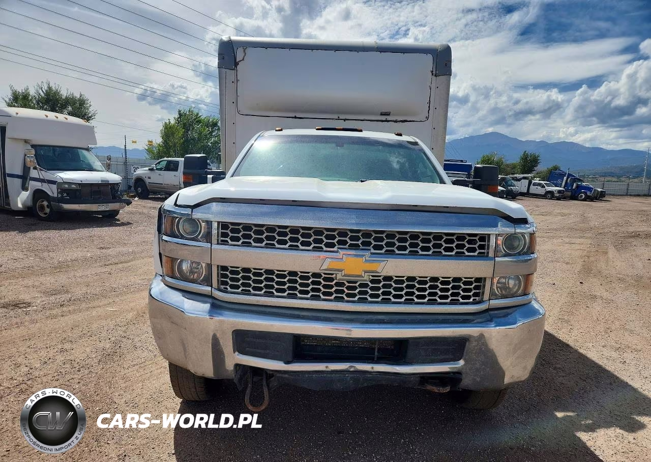 2019 Chevrolet Silverado Hd Box Truck VIN:1GB3KVCG9KF127377 - 5