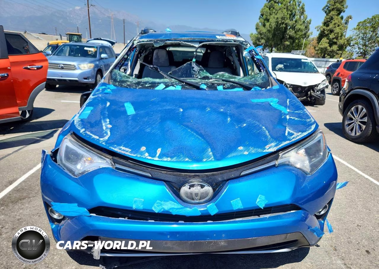 2018 Toyota Rav4 Xle VIN:JTMWFREV3JJ737710 - 5