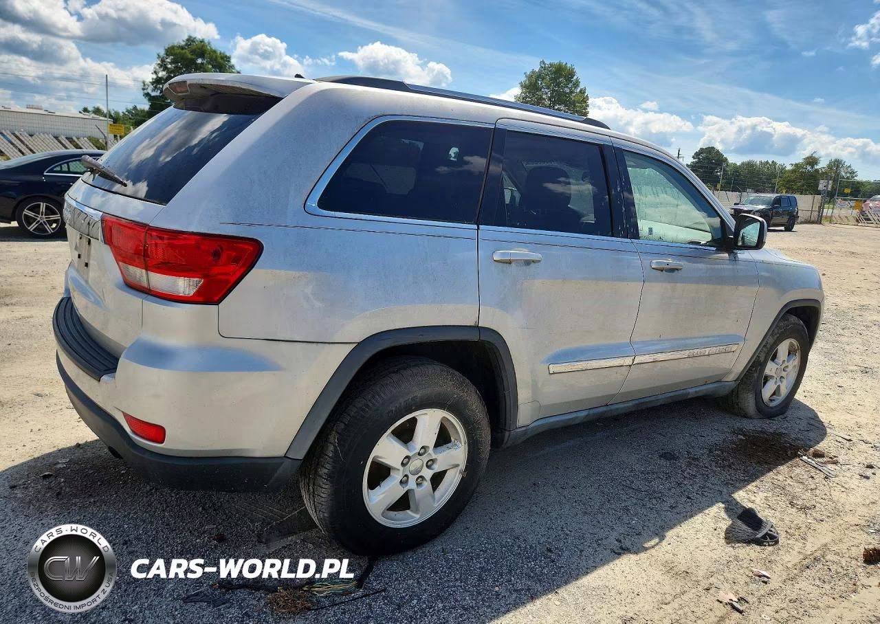 2011 Jep Grand Cherokee VIN:1J4RR4GG5BC514851 - 3