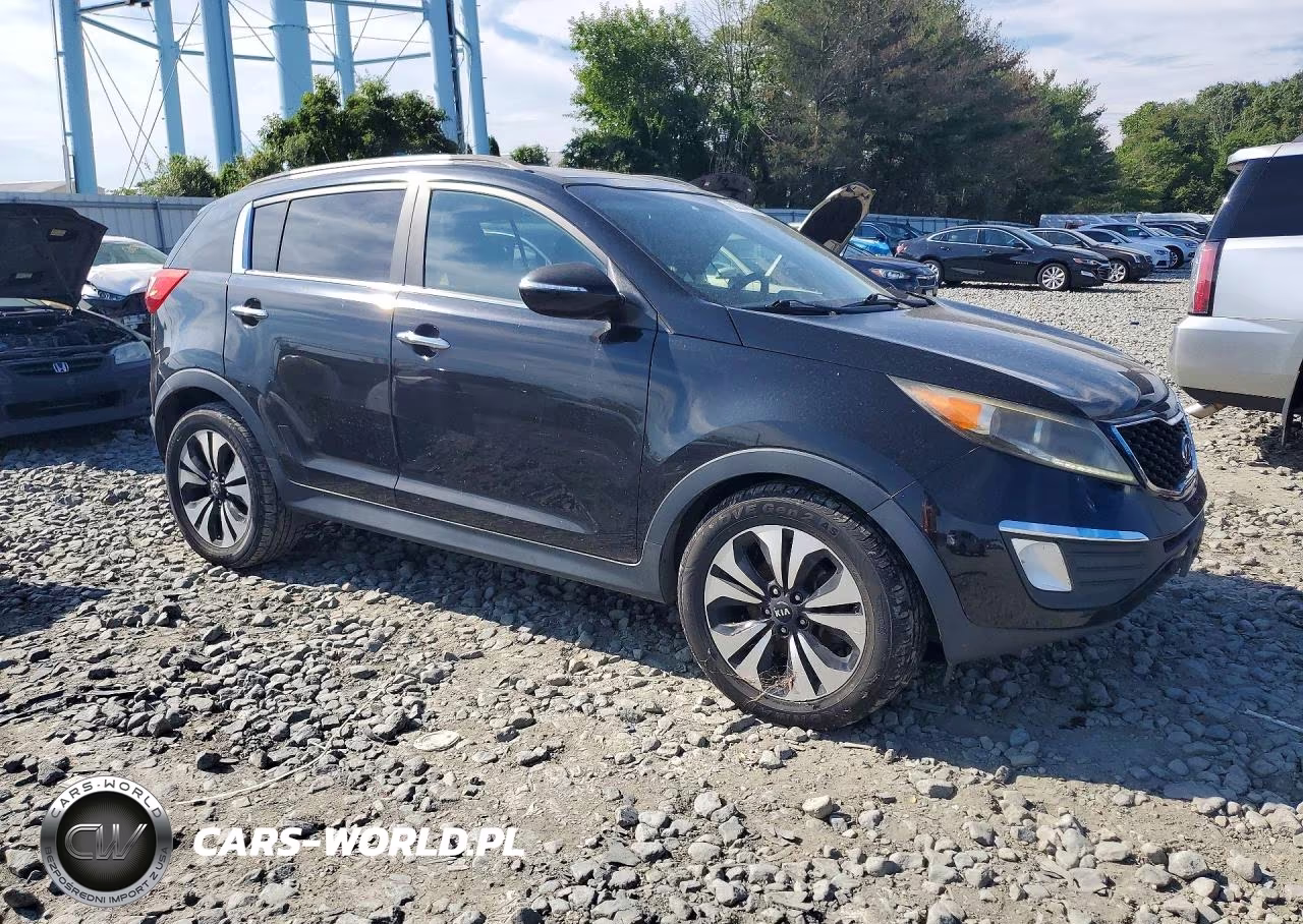 2012 Kia Sportage Sx VIN:KNDPC3A63C7326610 - 4