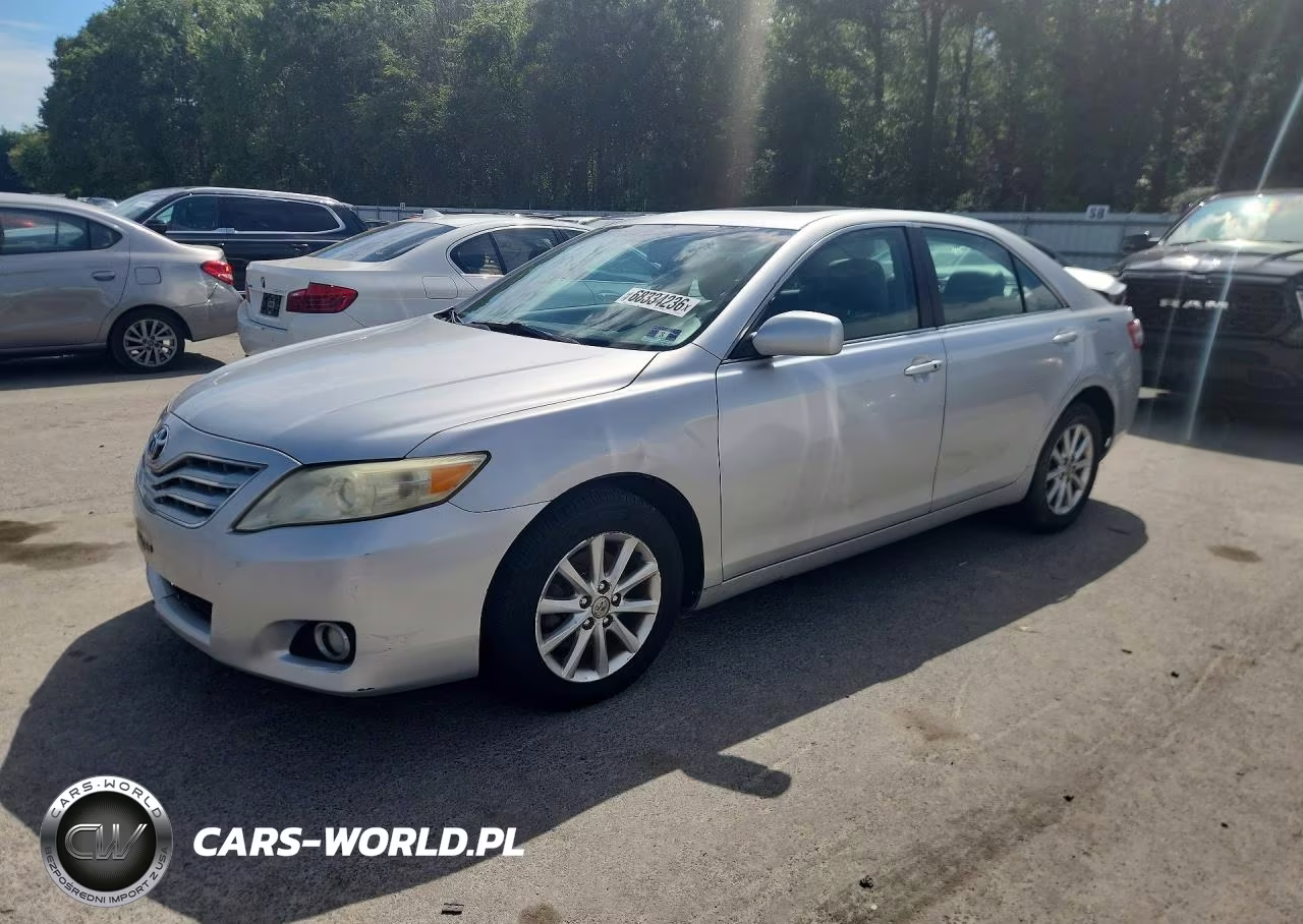 2011 Toyota Camry Xle V6