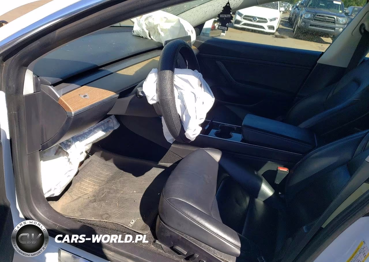 2020 Tesla Model 3 VIN:5YJ3E1EA7LF660175 - 7