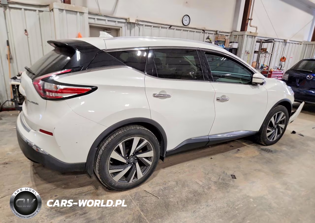 2017 Nissan Murano Platinum VIN:5N1AZ2MG7HN155684 - 3
