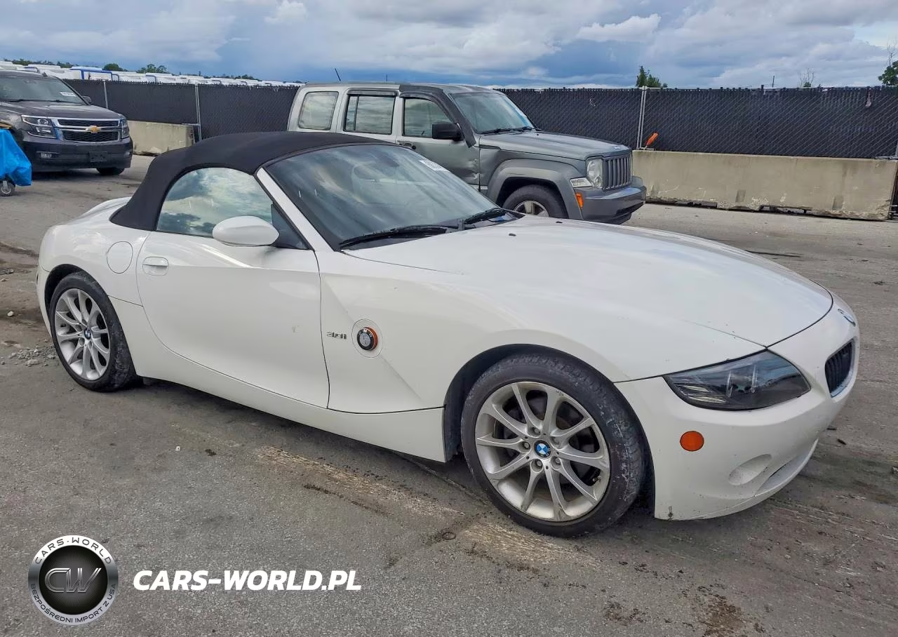 2007 BMW Z4 3.0 VIN:4USBU33507LW73623 - 4