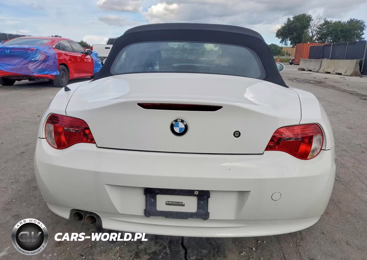 2007 BMW Z4 3.0 VIN:4USBU33507LW73623 - 6