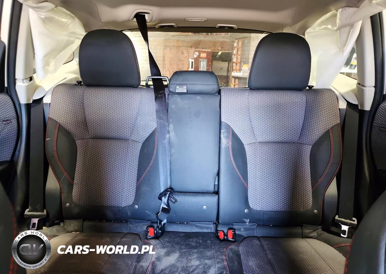 2024 Subaru Forester Sport VIN:JF2SKAGC4RH443535 - 10