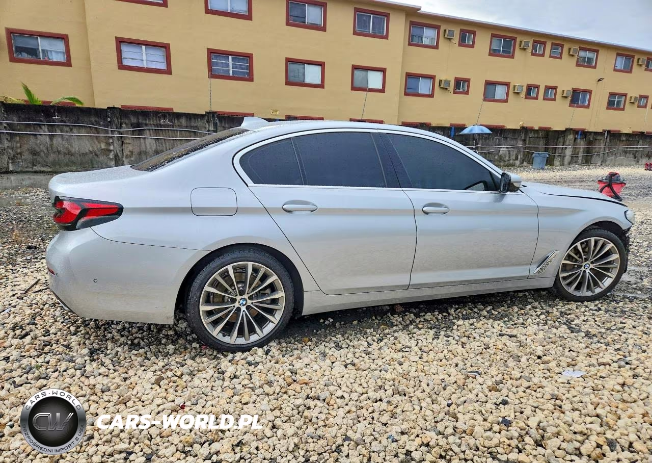 2021 BMW 530 I VIN:WBA53BH02MWX08005 - 3