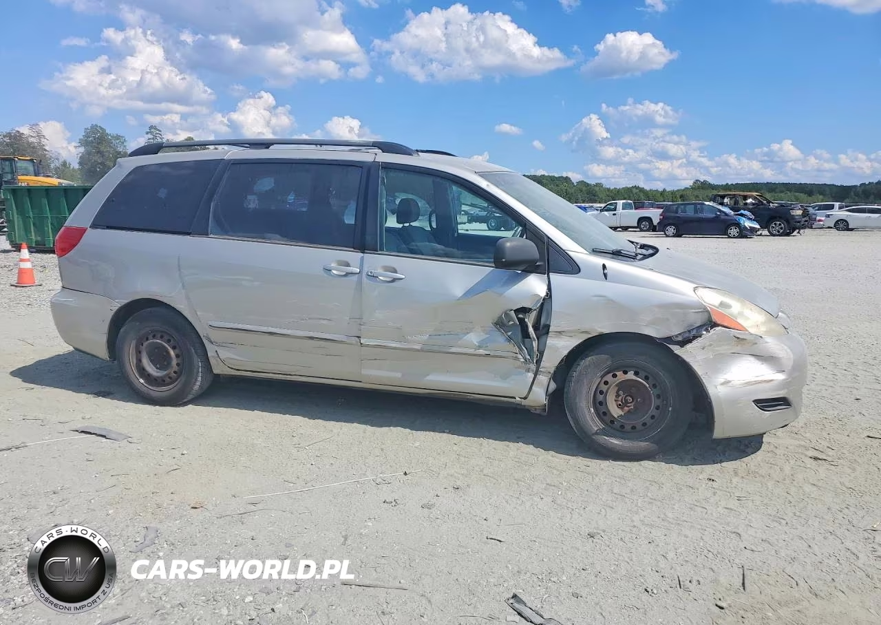 2007 Toyota Sienna Ce 7-Passenger VIN:5TDZK23C67S003611 - 4