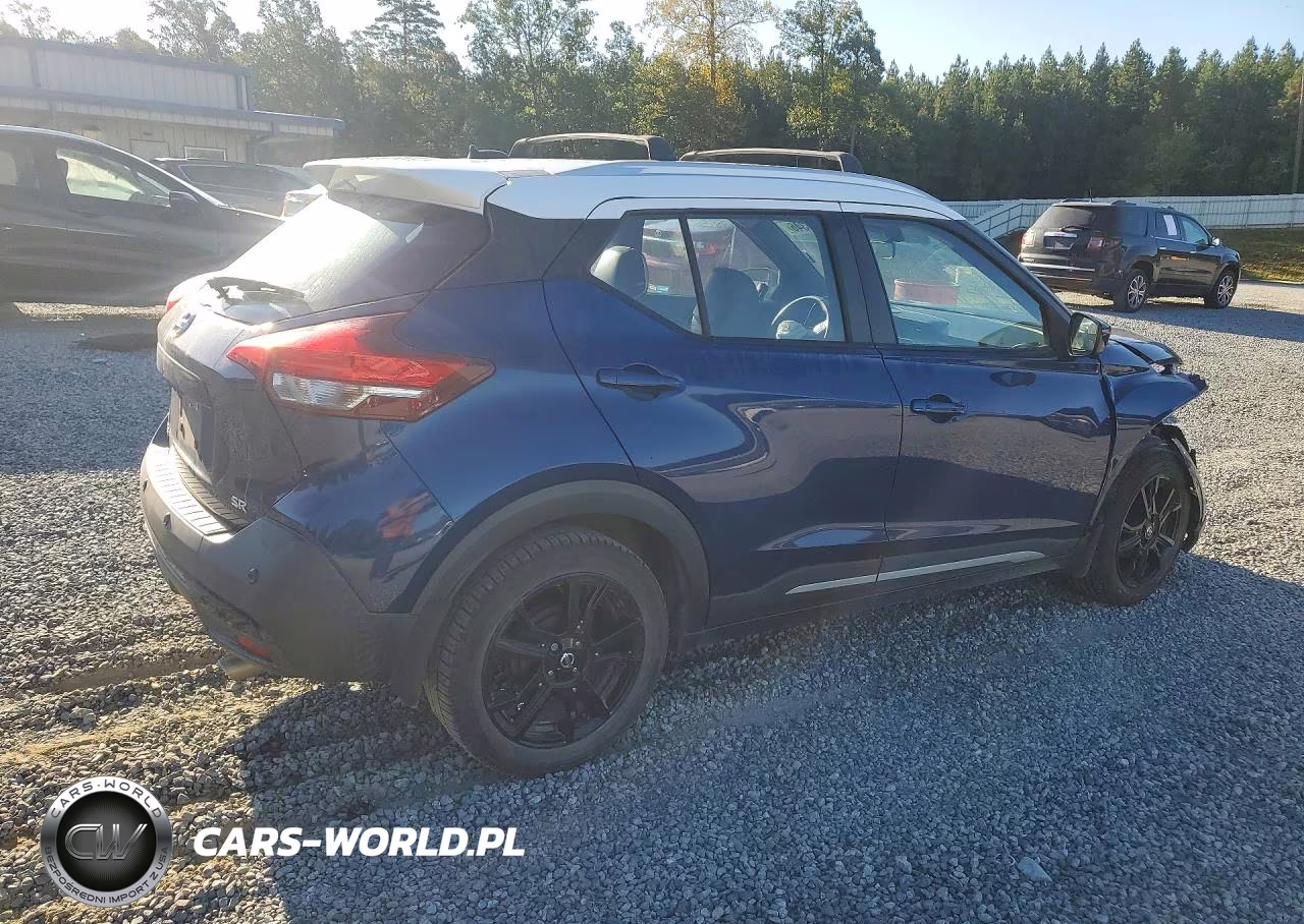 2020 Nissan Kicks Sr VIN:3N1CP5DV0LL516123 - 3