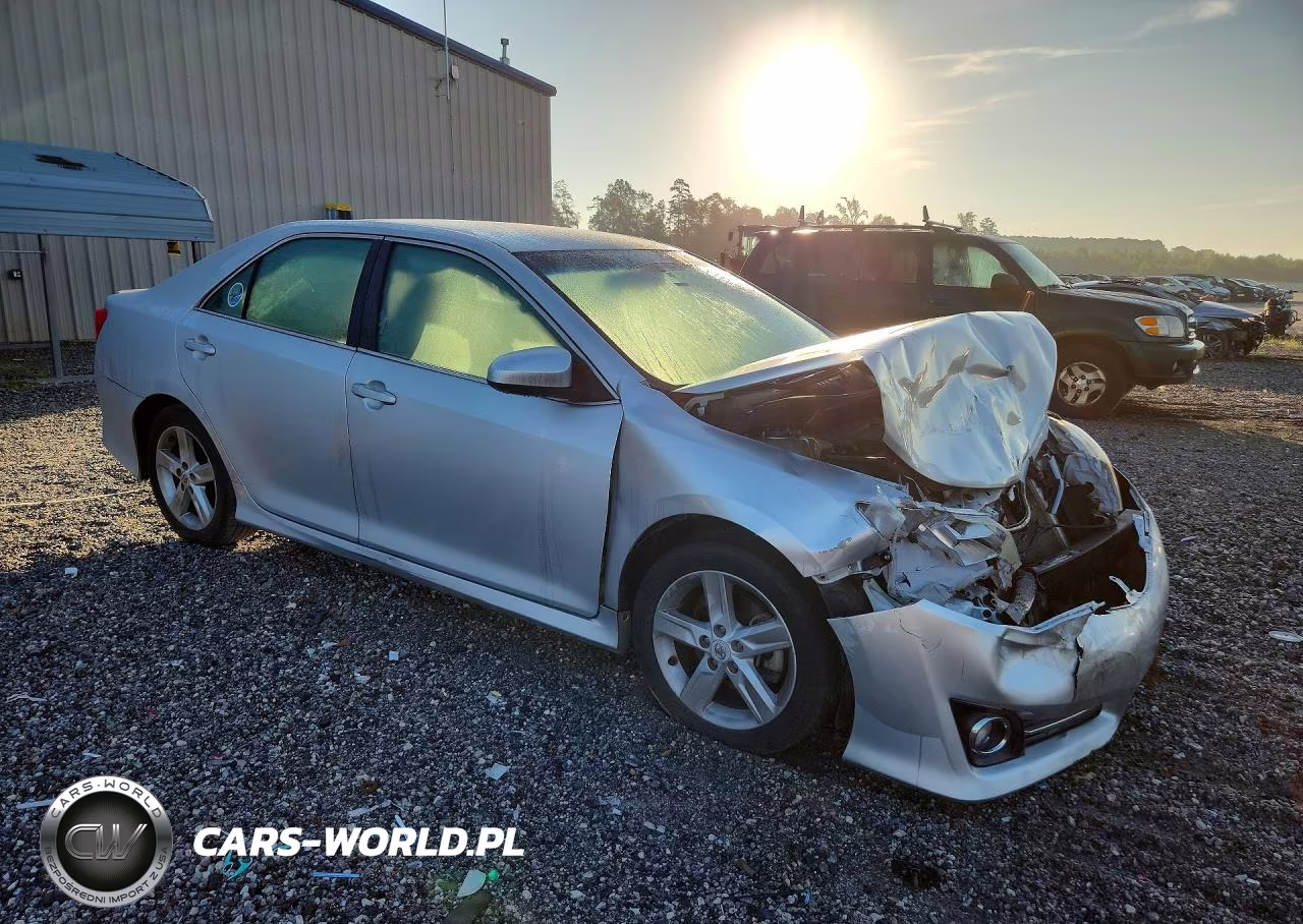 2012 Toyota Camry Se VIN:4T1BF1FK3CU105369 - 4